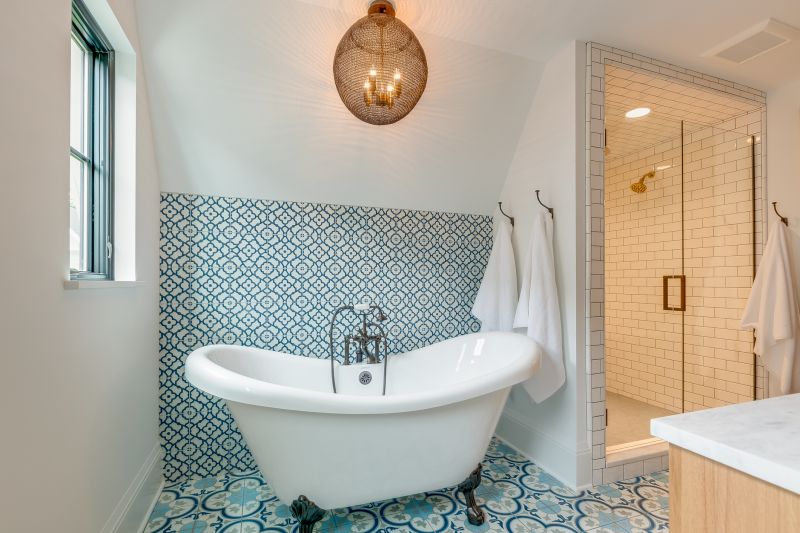 Vintage Style Bathtubs